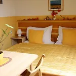 Bed & Breakfast Mekina 3*